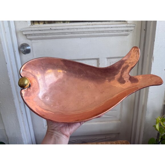 Vintage MCM Copper Footed Fish Shaped Serving Bowl Tray - Picture 3 of 15